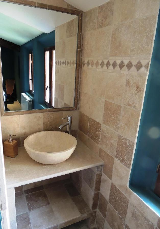 Domaine Houillon Hotel Faucon  Екстериор снимка